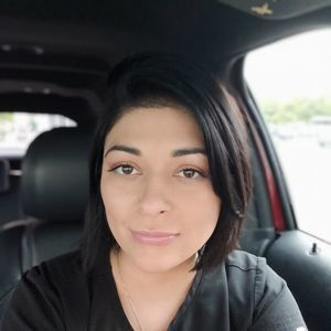 Meet your Posher, Ellie